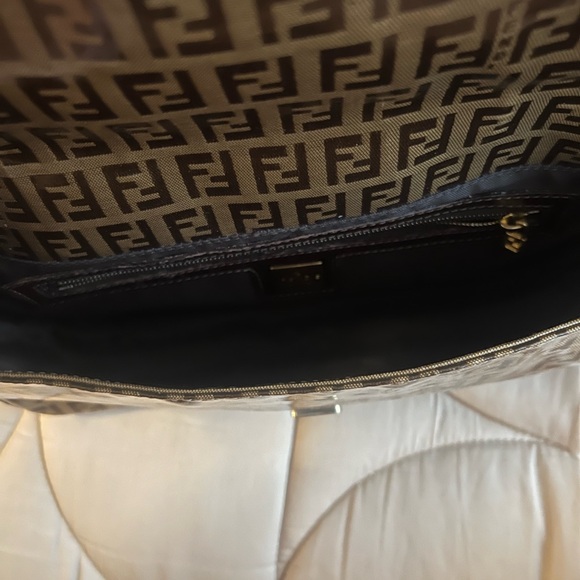 Vintage Fendi Baguette viynl - Picture 5 of 11